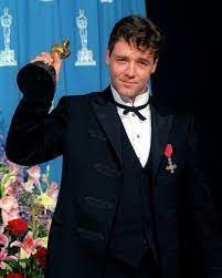 Russell Crowe Celebrates Hollywood Star With All Night Drinking Session Russell Crowe Best Actor Oscar Actors