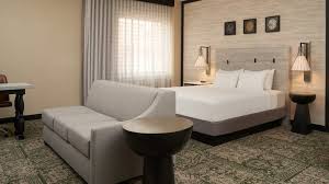 Image result for Radisson Paper Valley Appleton Appleton WI