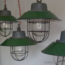 La120 Industrielampe Grun Emaille Gitter Fabriklampen Industrielampen Lampe Gitter