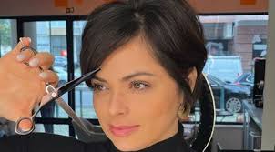 Gloria Costa Hairdressers