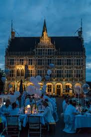 Weisses Dessert Rezept Fur Unser Diner En Blanc In Bocholt Diner En Blanc Diner White Dinner