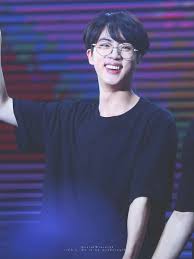 I Like Him With The Glasses Big Smile Jin Kim Seokjin Meninos Bts Seokjin