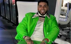 Home of all things dragon ball z in north america. Anuel Aa Presume Lamborghini De Dragon Ball Mediotiempo