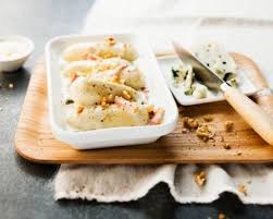 Quenelles Sauce Roquefort Au Cookeo En 2020 Quenelles Sauce Roquefort Recette Roquefort