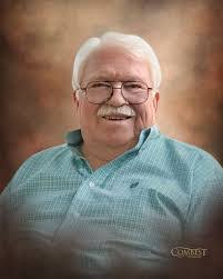 Wayne Hinton's Instagram, Twitter & Facebook