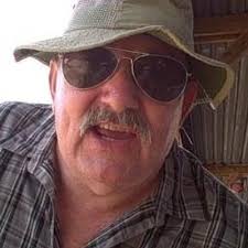 Laszlo Tenzlinger (@lazlovicky1)