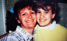 Saison 04 -Épisode 01 — CAPTIVES