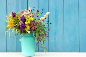 Your display location should also be free from drafts and away from heat or air conditioning vents. 4 Tips To Keep Your Cut Flowers Fresh Jain Irrigation Usa
