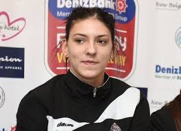 Lea je jako dobro otvorila meč, povela s 4:0, no onda je zanevska počela stizati zaostatak. Worldofvolley Srb W Tijana Boskovic Pens New Deal With Vizura