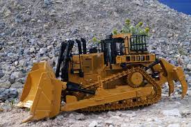 Aug 5, aug 6, and aug 9. Cat D11 Raupe Mit Modern Hex Design Tkn Design Die Cast Masters Thommy S Modellshop