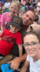 @thefray @brookfieldzoo Kids’ first concert was so much fun!