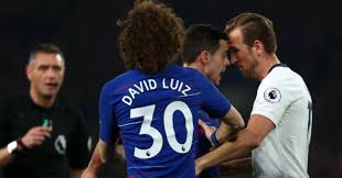 Harry kane has shocked spurs fans by revealing that he is a supporter of bitter london rivals arsenal. Harry Kane Could Be Banned For Arsenal Clash After Azpilicueta Headbutt