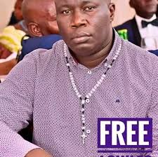 kati ensonga za mukyala Richard ezzo mukisenge zzo ozikola otya pastor?