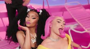 Ice Spice Reveals Her DREAM Collab & Twerk Moves | Ask Me Anything | ELLE