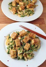 Crispy Tofu And Bok Choy Salad Ruled Me Recipe Veggie Keto Vegan Keto Recipes Low Carb Vegetarian