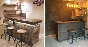 Bakaji mobile angolo bar cantinetta porta bottiglie vino 30 posti in legno portabottiglie cantina casa bar ristorante con ripiano superiore dimensioni: 10 Progetti Affascinanti E Creativi Per Realizzare Un Angolo Bar In Casa Con I Pallet Creativo Media
