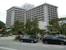 A hotel in batu ferringhi tonight has an average price of $83, but some deals have been found for as low as $82 in hotelscombined. The Hotel Building Seen From Batu Ferringhi Road Picture Of Bayview Beach Resort Penang Island Tripadvisor