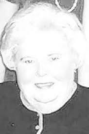 Mary Dey's Instagram, Twitter & Facebook