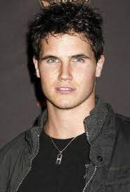The young actor was born robert patrick amell in toronto canada. 47 Robbie Amell Ideas Robbie Amell Robbie Celebrities Male