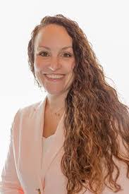 Betty Laforest's Instagram, Twitter & Facebook