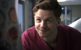 The everyday lives, professional and personal, of the doctors, nurses and patients who find themselves, for various reasons, in the wards of the frenetic. Pin On Holby City