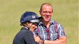 Maj 1981), almindeligt kendt som zara phillips og formelt som fru michael tindall, er det næstældste barnebarn af dronning elizabeth 2. Video Zara Mike Tindall Was Ihre Beziehung So Einzigartig Macht Gala De