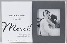 Voir la carte votre présence auprès de nous lors de notre mariage a suffit à nous apporter le plus grand des bonheurs. Remerciement Mariage