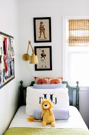 Teddy Bear Bedroom Theme Awesome Another Great Kids Room Fun Mix Of Colors That Work Great In 2020 Kid Room Decor Kids Living Rooms Big Kids Room