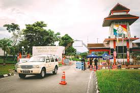 Besides a government clinic, there are also agencies such as pos malaysia, national registration department and road transport department operating till 10pm daily. Utc Sentul Jpn Opening Hours
