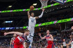 Ja morant dunk ja morant murray state s scoring dunking. Nba Ja Morant Tries An Incredible Dunk On Kevin Love Archyde