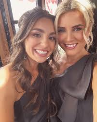 Hannah Knowles's Instagram, Twitter & Facebook