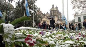 El fenómeno se registró tanto en la capital provincial como en. El Dia En Que Nevo En Cordoba Autentico Tiempo Loco Numero Cero La Voz Del Interior