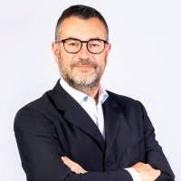 4800+ perfiles de «Zambón»