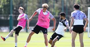 Vielen dank an den verein, das team und die fans für den tollen empfang! Man City Prospect Felix Nmecha Has Received An Unexpected Bonus Simon Bajkowski Manchester Evening News