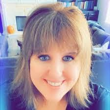 Renee Irvine's Instagram, Twitter & Facebook