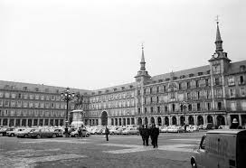 Maybe you would like to learn more about one of these? Los 400 Anos De La Plaza Mayor De Madrid En Imagenes