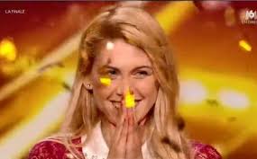 Laura Laune choque le public avec une blague jugée "antisémite" (vidéo)