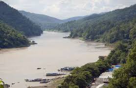 Sungai amazon menempati posisi kedua dalam daftar sungai terpanjang di dunia dan dianggap sebagai sungai terbesar di dunia. 25 Sungai Terpanjang Di Dunia Beserta Penjelasannya My Simple Tricks