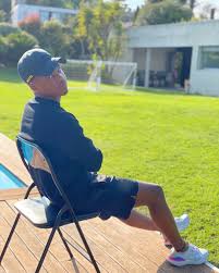 El hilarante vídeo de arturo vidal a caballo que arrasa en instagram el futbolista azulgrana se encuentra en colombia para celebrar el cumpleaños de su chica y ha aprovechado. Ansu Fati Ansufati Instagram Photos And Videos