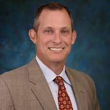 Nia Miranda (@NiaMiranda10)