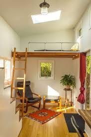 Merubah tampilan loteng menjadi menarik adalah hal yang mudah untuk dilakukan. Loteng 23 Gambar Desain Model Rumah Minimalis