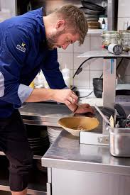 Restaurant Maerz Bietigheim Bissingen Zu Gast Bei Benjamin Maerz Restaurant Guide Restaurant Michelin Guide