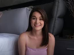 She mainly roled in major soap operas kay tagal kang hinintay her first soap like it might be you, ikaw ang lahat sa akin, maging sino ka man and maging sino ka man: Bea Alonzo Reads Heartfelt Love Letter To Her Fans In New Vlog Gma Entertainment