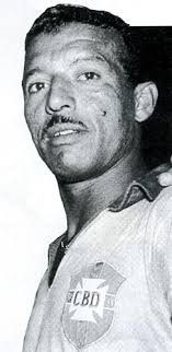 Zizinho was a brazilian footballer who played as an attacking midfielder for the brazil national football team. Zizinho Mestre Ziza Dpf