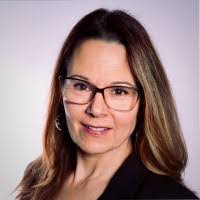 Tracy Blauvelt's Instagram, Twitter & Facebook