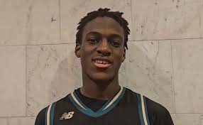 Top-ranked Notre Dame-West Haven boys basketball defeats Hillhouse