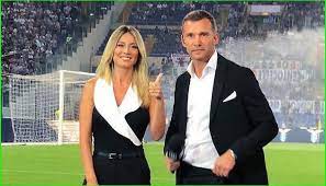 Andriy shevchenko ist ein ehemaliger fußballspieler aus украина, (* 29 сент. Andrej Shevchenko Debyutiroval Na Italyanskom Televidenii V Kachestve Futbolnogo Eksperta