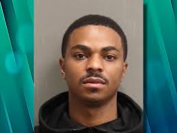 Convicted Felon Adrian Abernathy Wanted