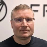 100+ "Ehrlicher" profiles