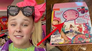With the jojo siwa jojo?s juice game, jojo with the big bow?s fans get to answer questions to games that are featured on her youtube channel. Jojo Siwa S Inappropriate Children S Card Game Has Been Pulled From Stores Popbuzz